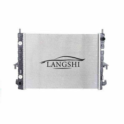 좋은 가격 MG EZS 자동차 장착용 ROEWE 550 MG 6 10001378용 알루미늄 라디에이터 및 플라스틱 물탱크 온라인으로