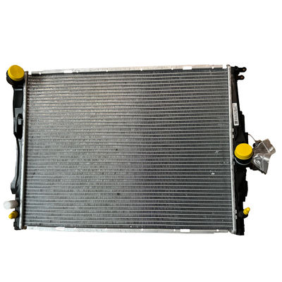 좋은 가격 알루미늄 라디에이터 물 탱크 BMW E81 E82 E84 E87 E88 E89 E91 E92 E93 17117562079 온라인으로